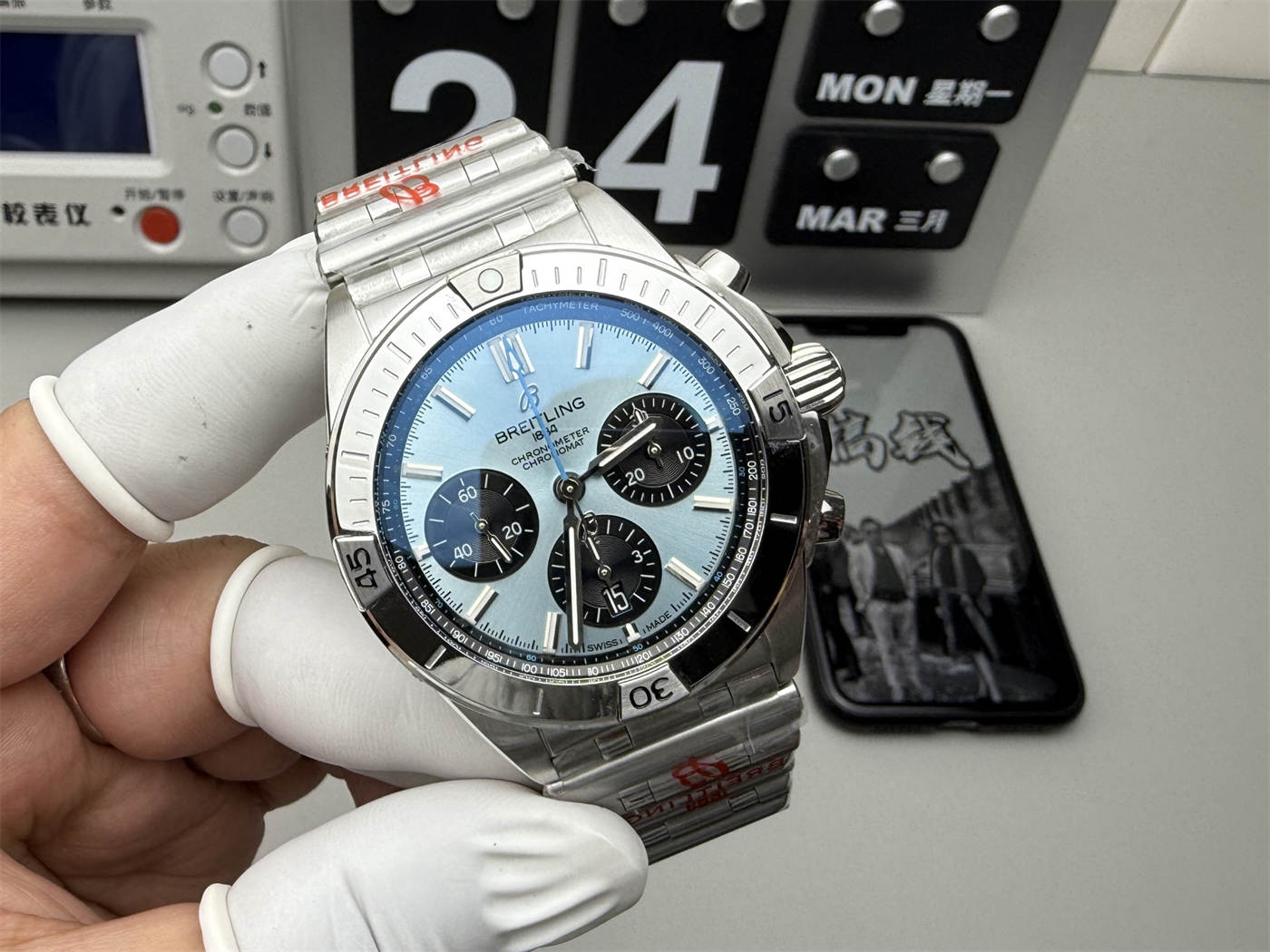 Breitling Chronomat 42 Replica – Blue Dial Steel Bracelet Automatic Watch