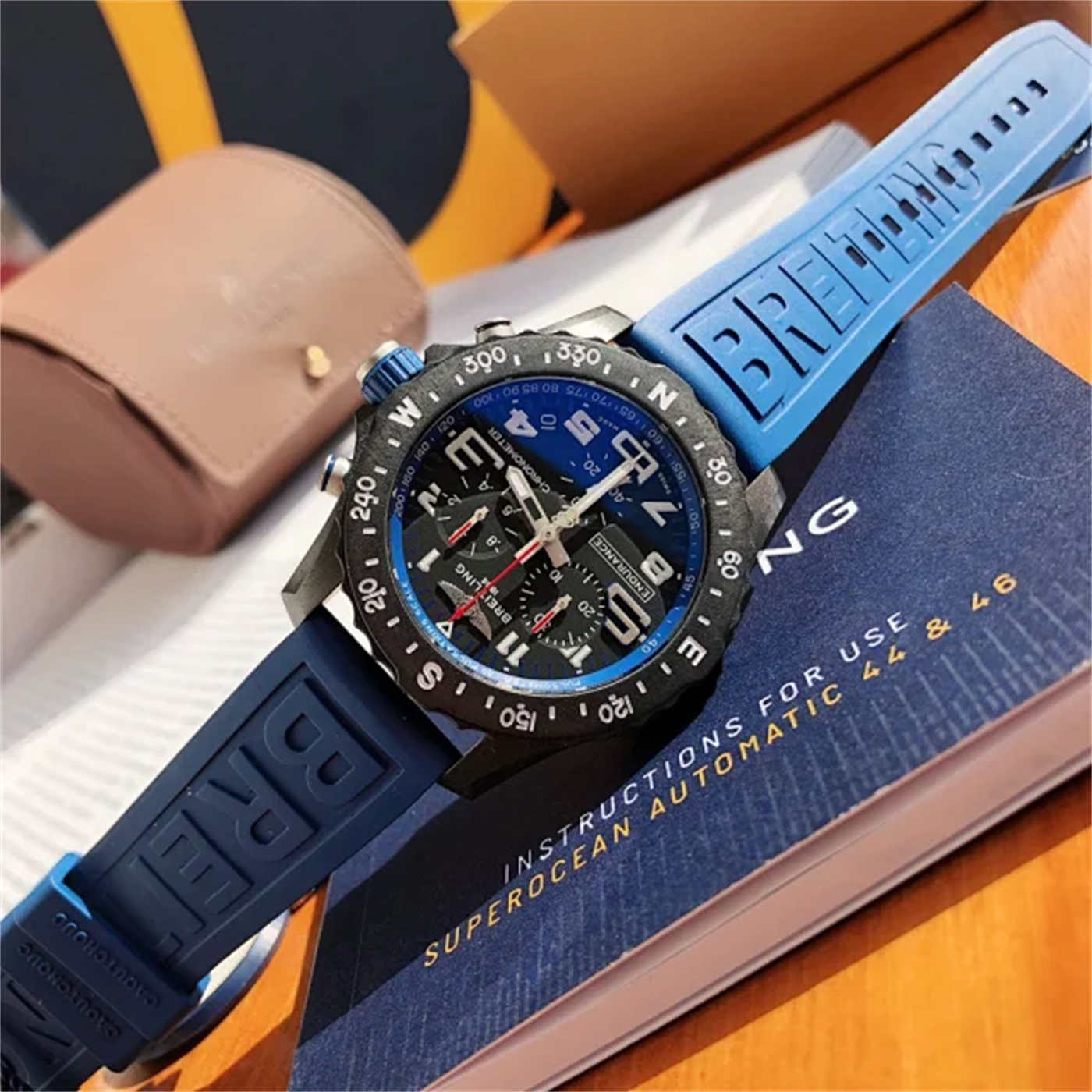 Breitling Endurance Pro 44mm – Real Breitlight Carbon Case [Swiss Quartz Movement]