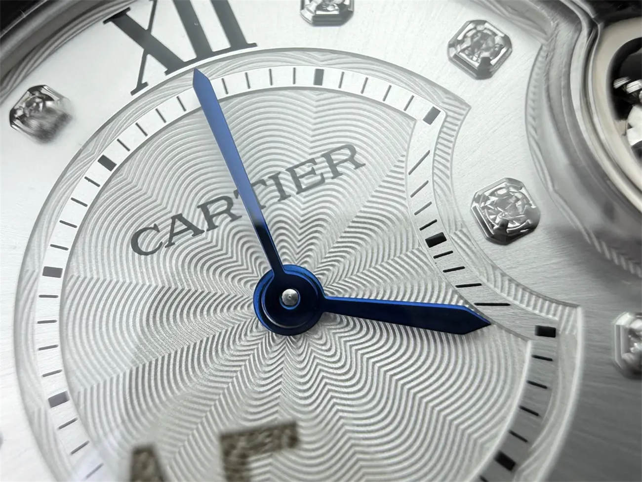 AF Factory Cartier Ballon Bleu Replica Watch – 33mm Quartz (Swiss Ronda Movement)