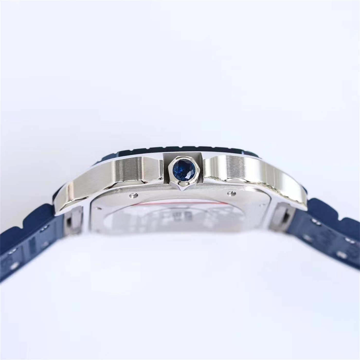Cartier Santos Blue Rubber Strap Replica (WSSA0047) – GF Factory