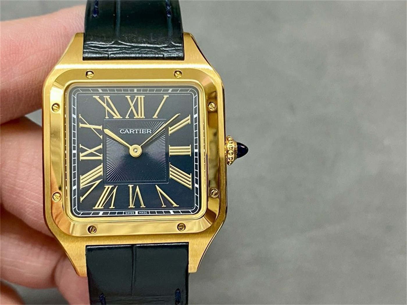 Cartier Santos Dumont XL Replica (Gold/Black) – F1 Factory [Lacquer Dial]