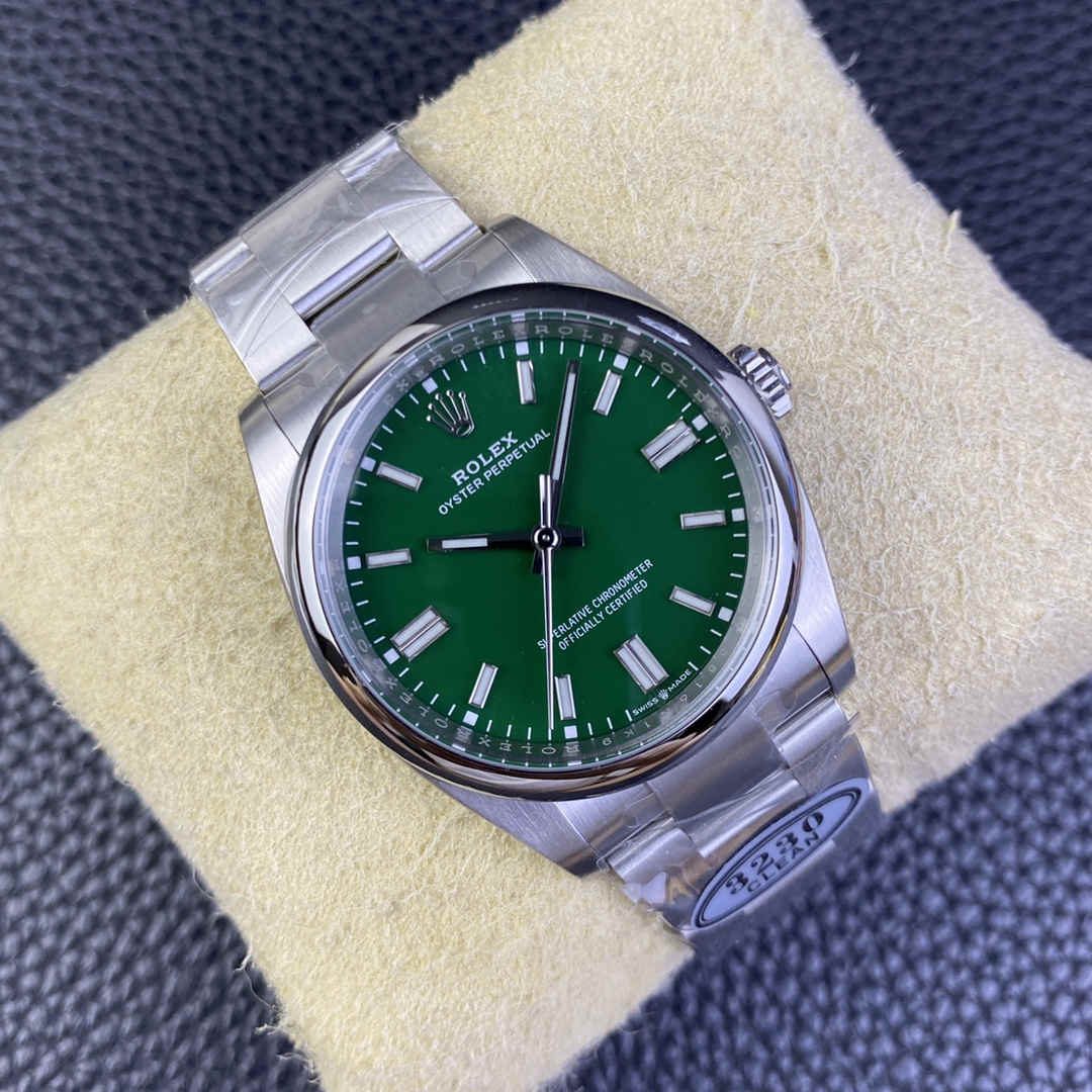 Clean Factory 126000-0014 Oyster Perpetual 36 Green Dial Replica