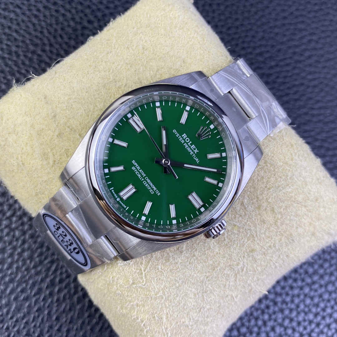 Clean Factory 126000-0014 Oyster Perpetual 36 Green Dial Replica
