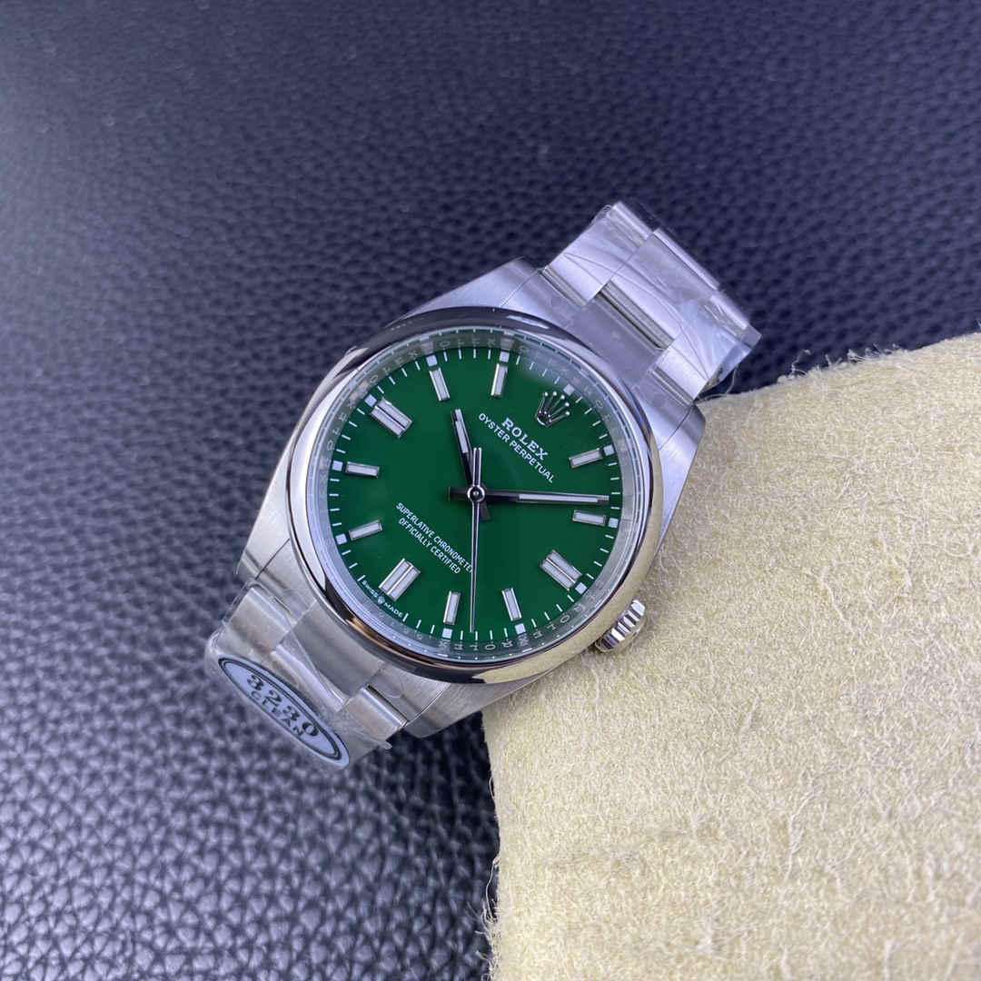 Clean Factory 126000-0014 Oyster Perpetual 36 Green Dial Replica