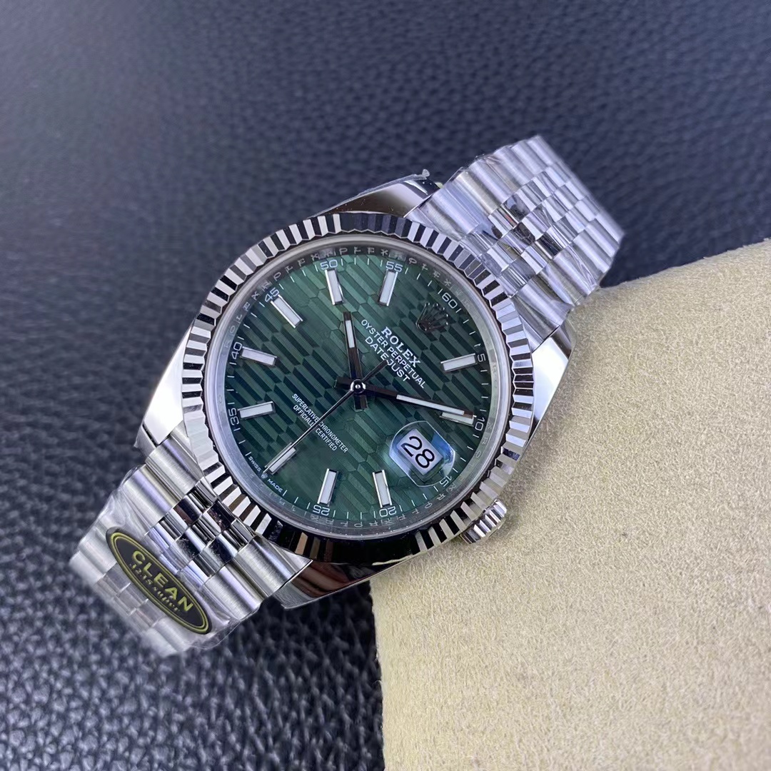Clean Factory 126334‑0030 – 41mm Green Datejust Replica with 3235 Movement
