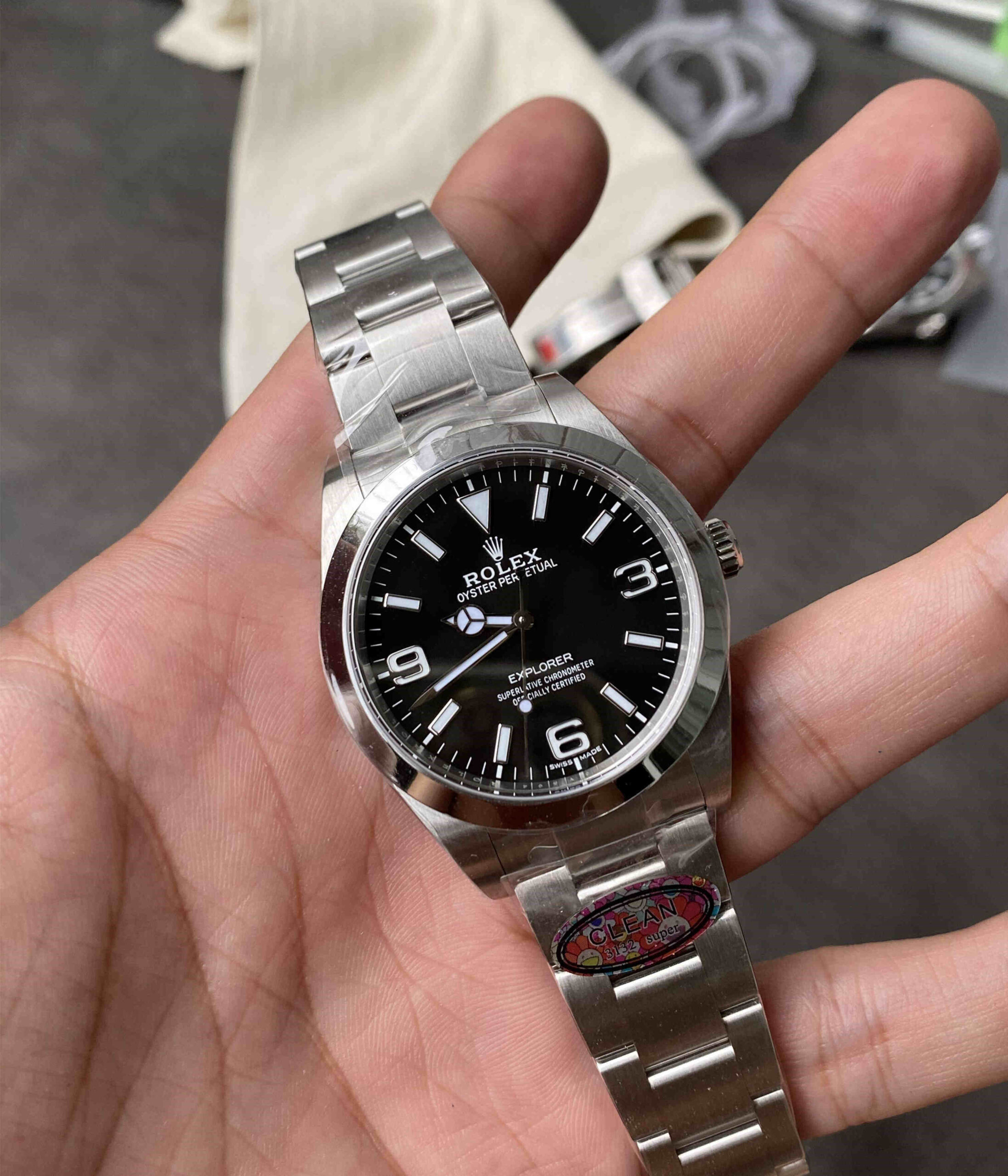 Clean Factory 214270 – 39mm Explorer I Black Dial Replica