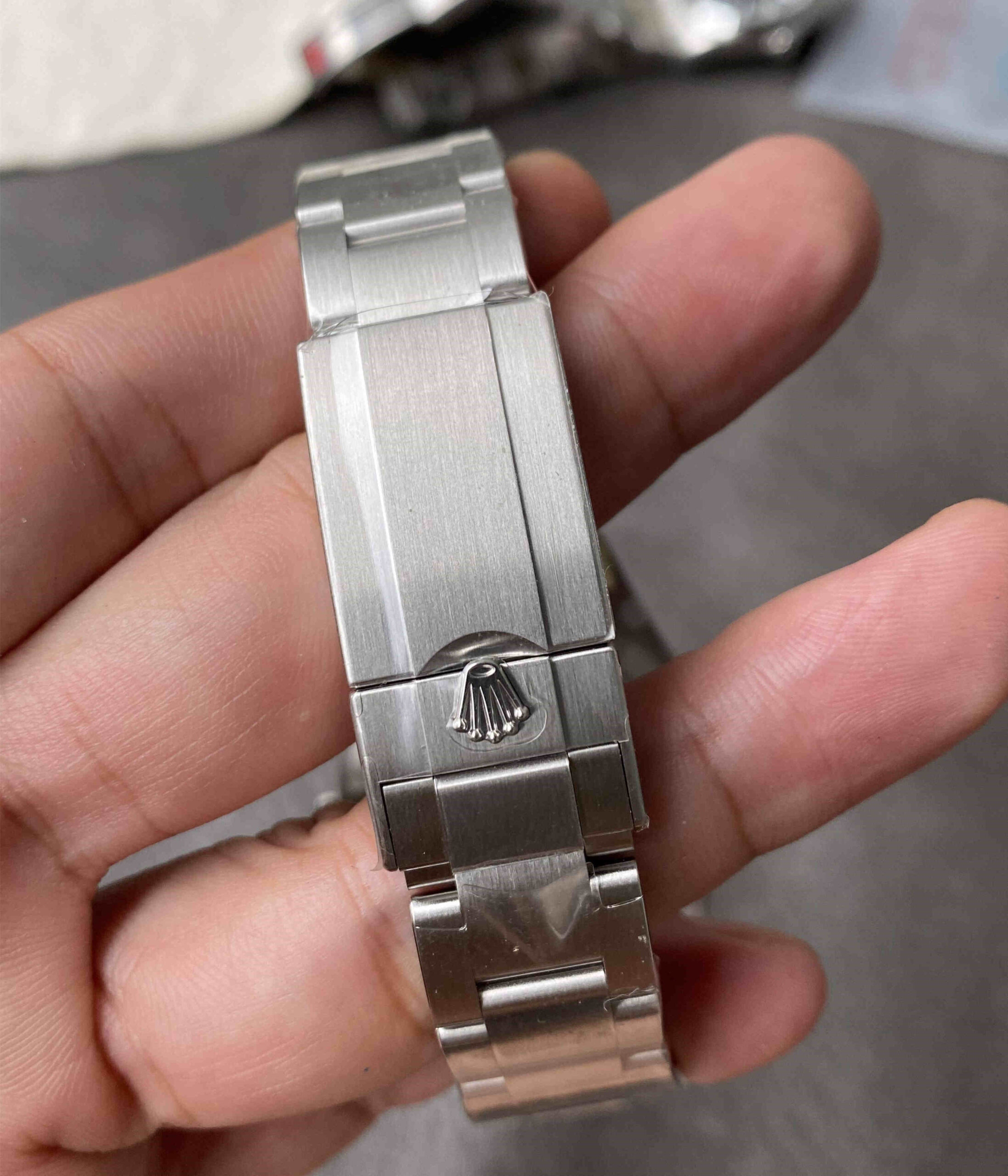 Clean Factory 214270 – 39mm Explorer I Black Dial Replica