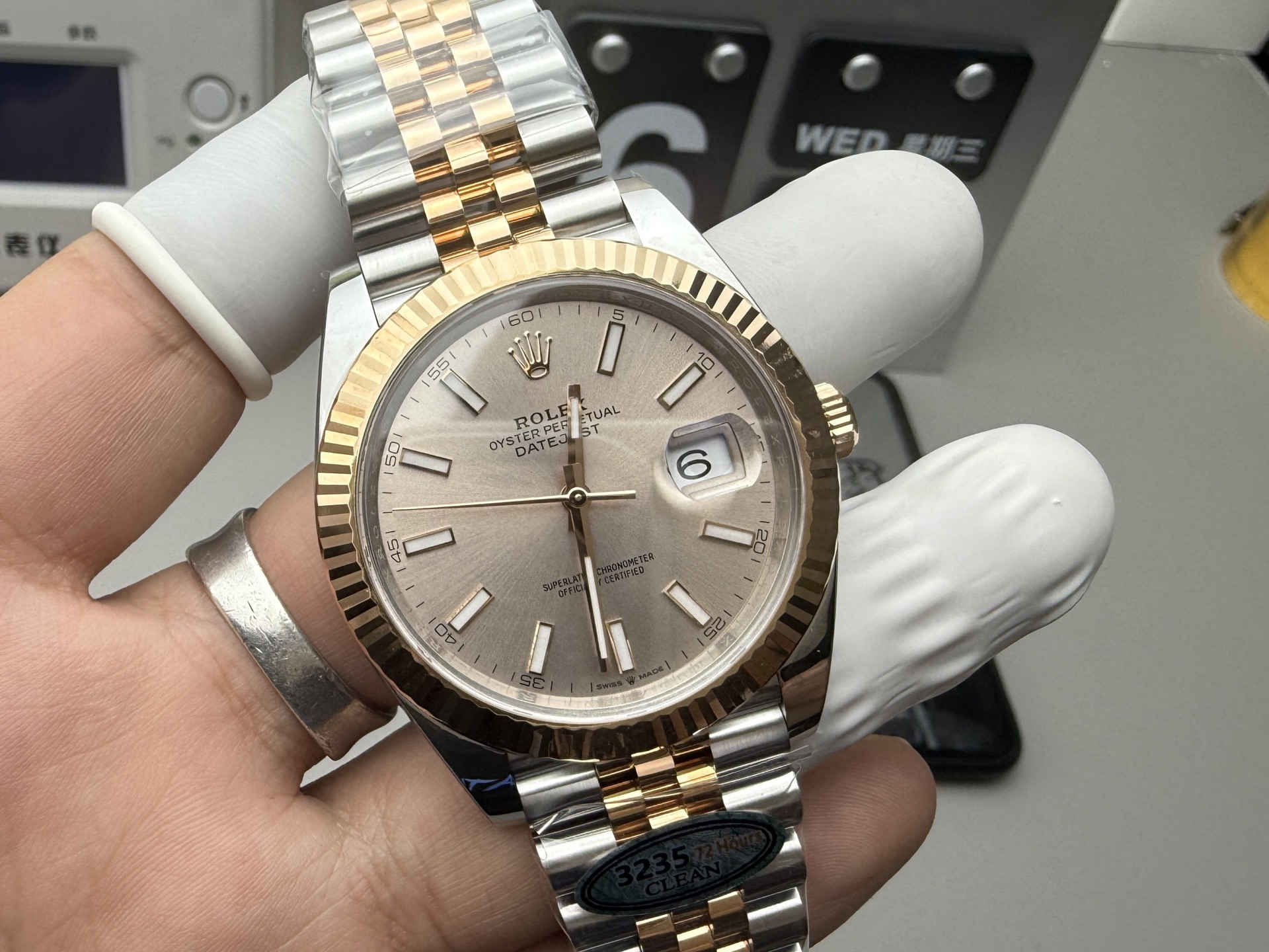 Clean Factory Datejust 126331 – Rose Gold & Steel 41mm Pink Dial Replica Watch