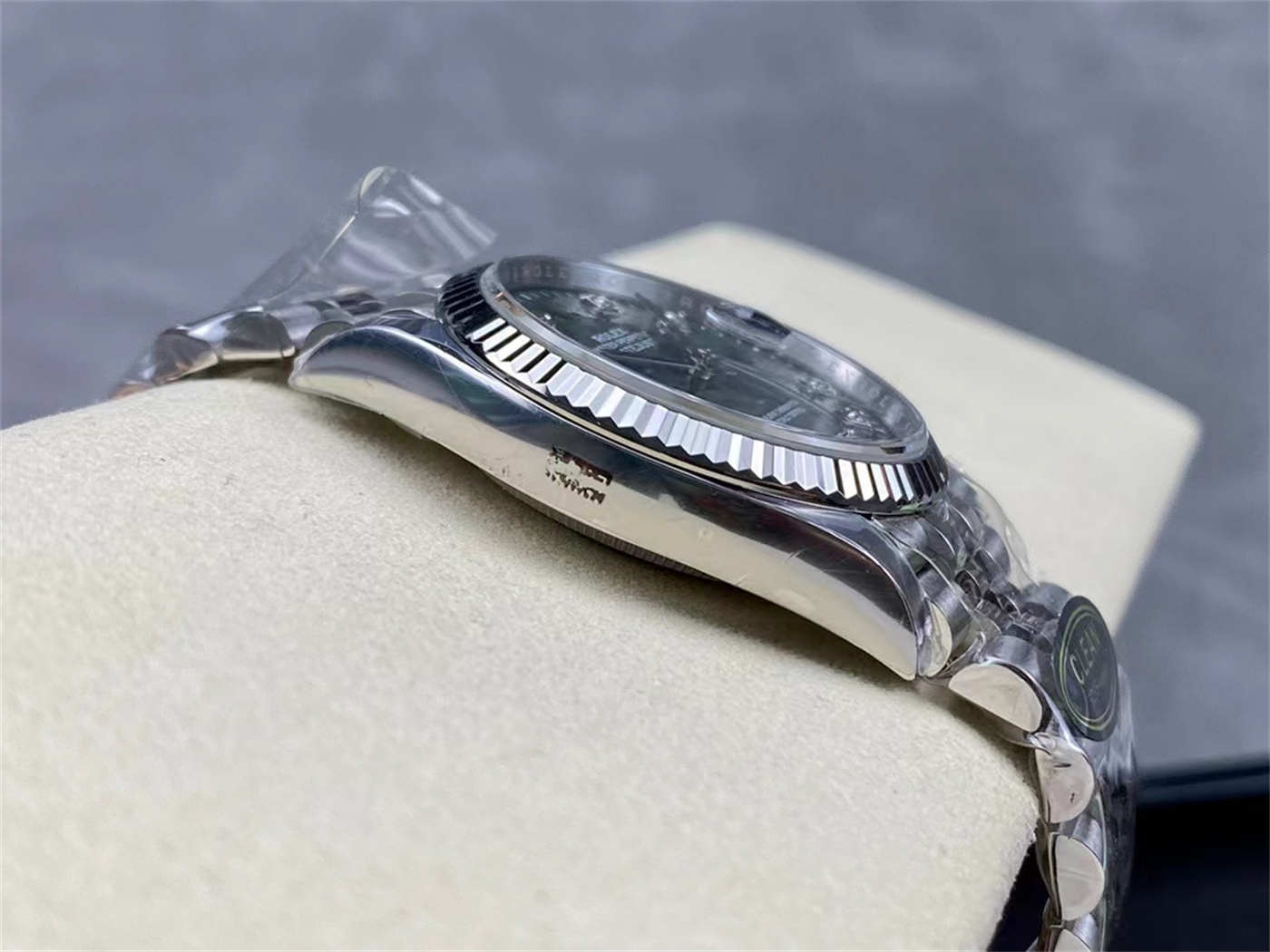 Clean Factory Datejust 36 Palm Motif Dial (Green) – VR3235 Movement
