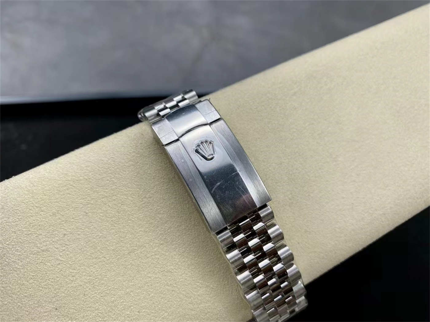 Clean Factory Datejust 36 Palm Motif Dial (Green) – VR3235 Movement