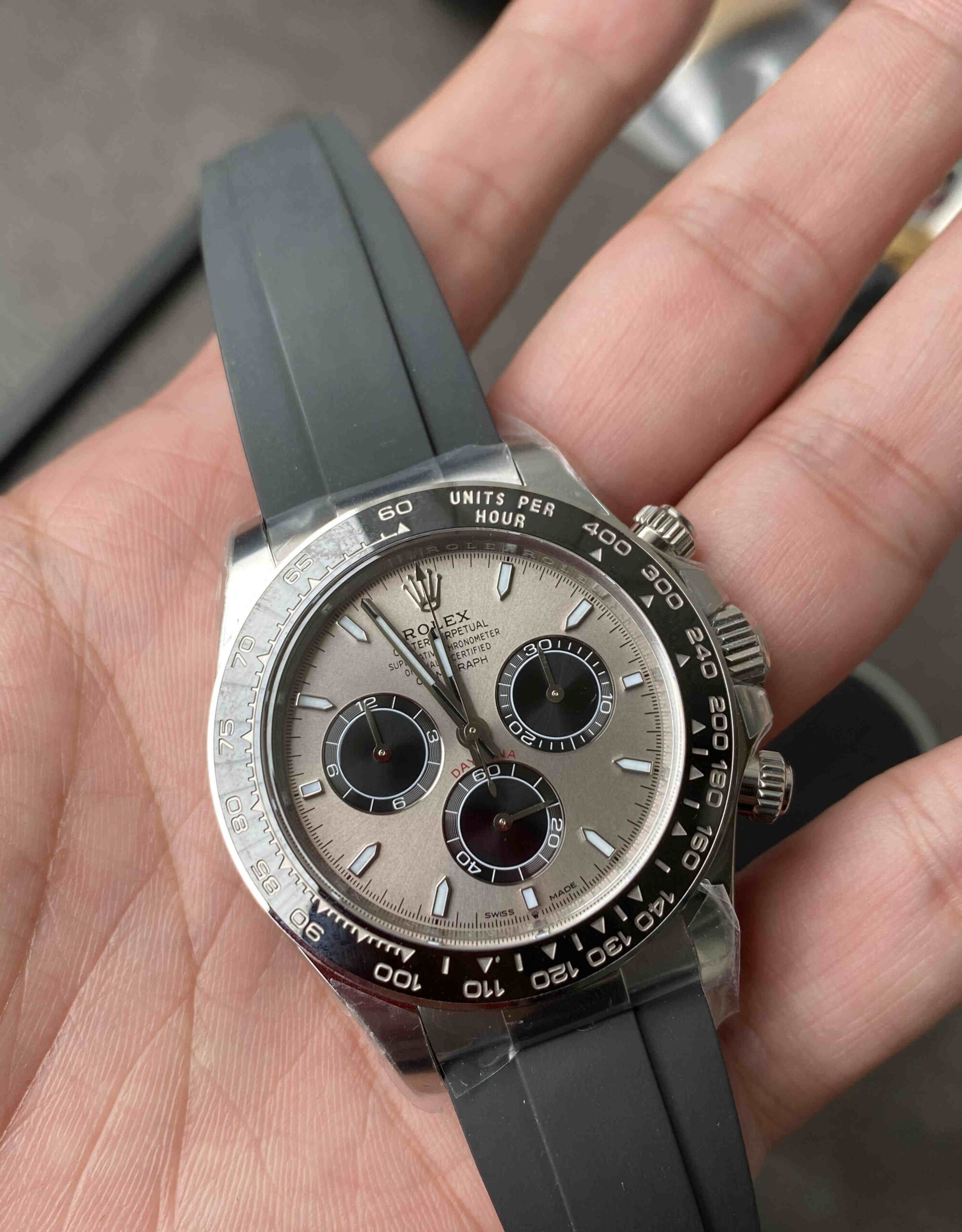 Clean Factory Daytona 126519 4131 – Cement Grey Dial Daytona Clone