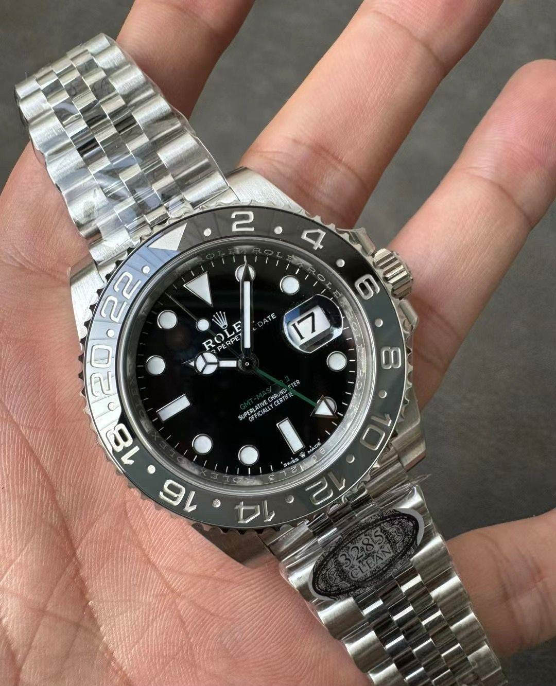 Clean Factory GMT-Master II 126710GRNR – Grey-Black Bezel & Green Hand Super Clone