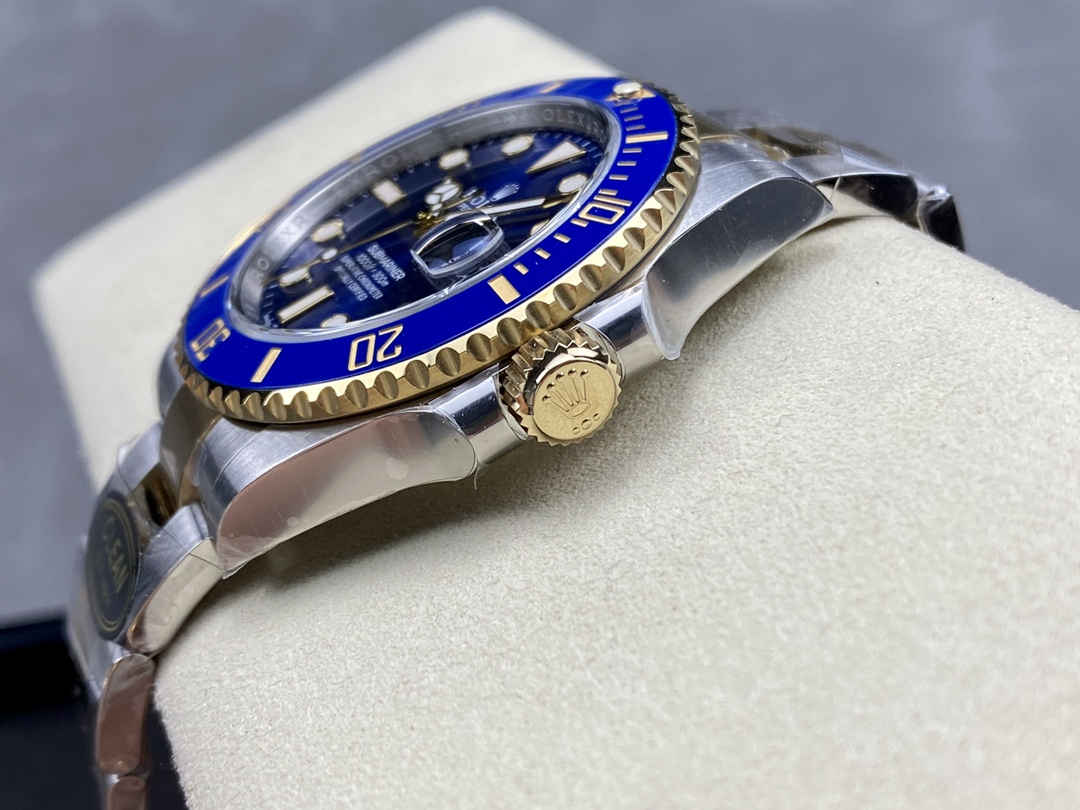 Clean Factory Rolex Submariner 126613LB – 41mm Two-Tone Blue Submariner Replica with 3235 Movement