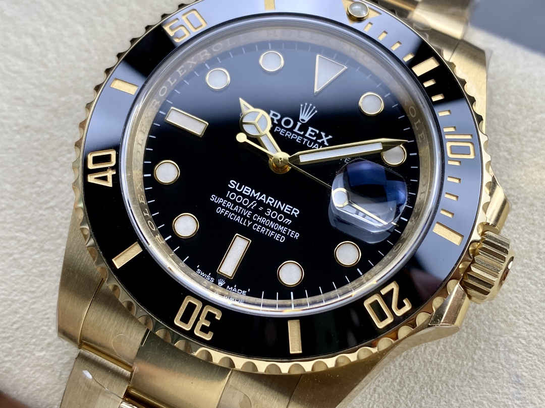 Clean Factory Rolex Submariner 126618LN – Premium Full Gold Black Submariner Replica