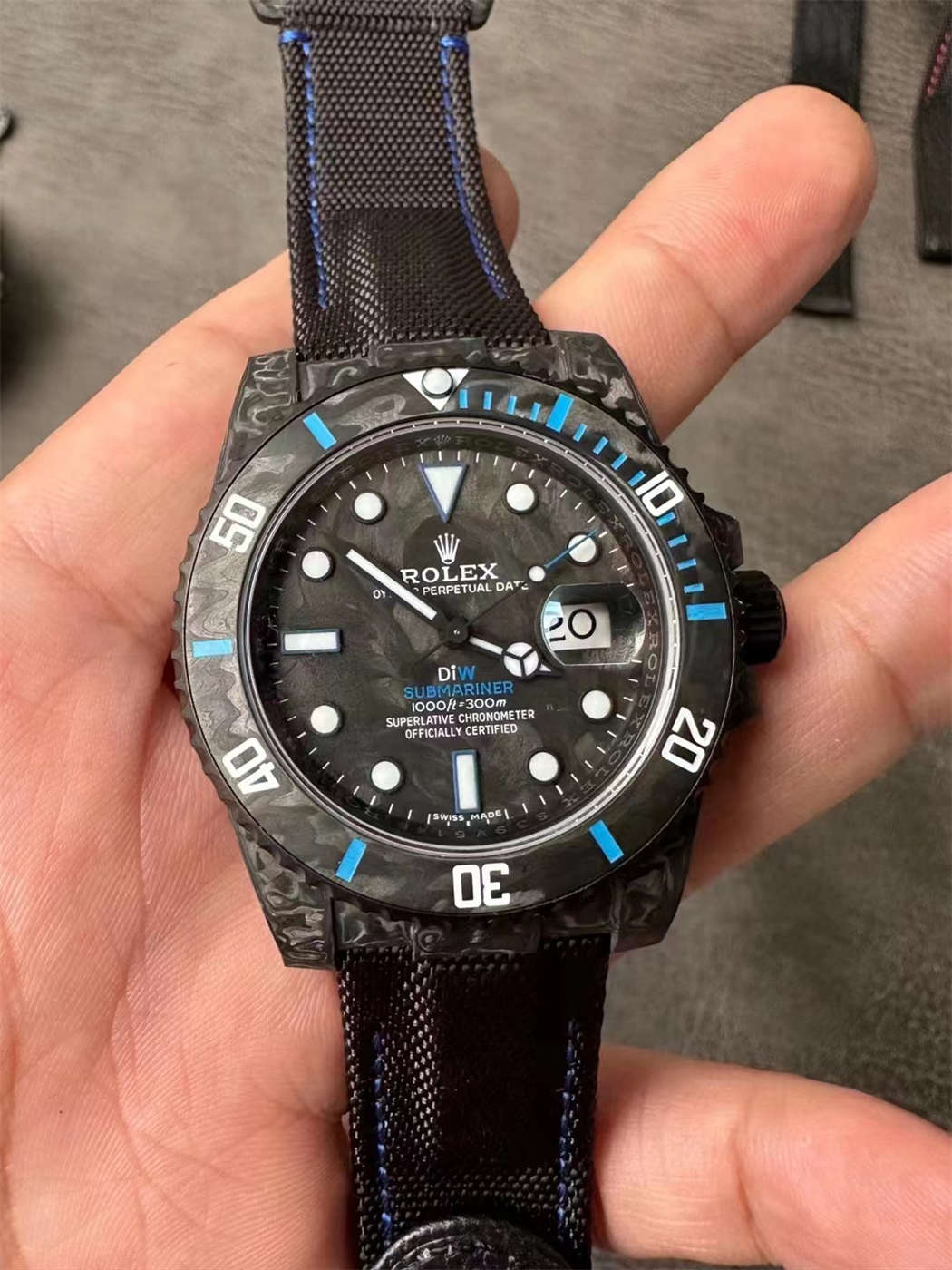 DiW Carbon Blue Submariner – VSF 40mm Forged Carbon (VS3135)