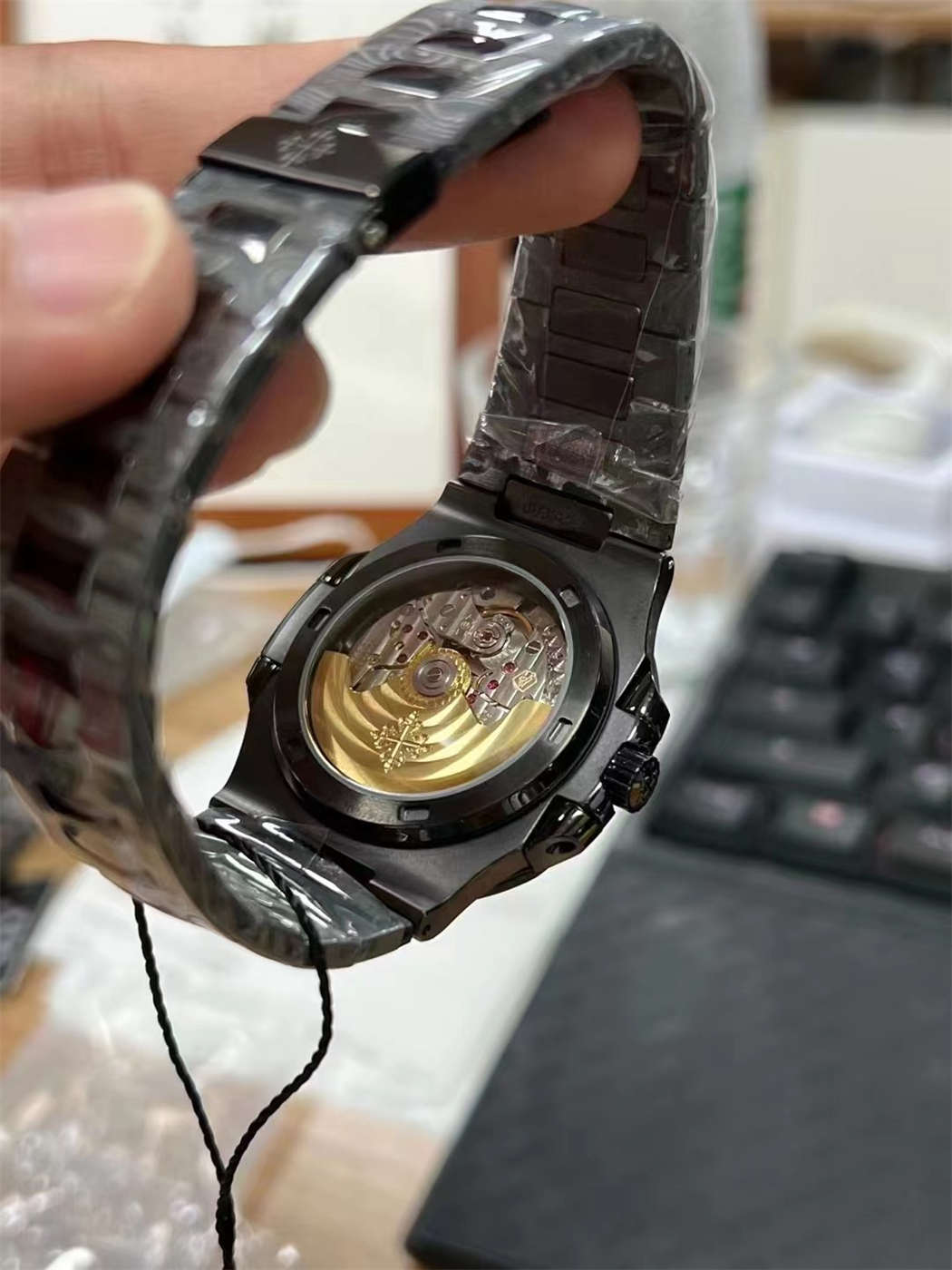 DIW Carbon Fiber Patek Replica | 5711 Forged Carbon Super Clone