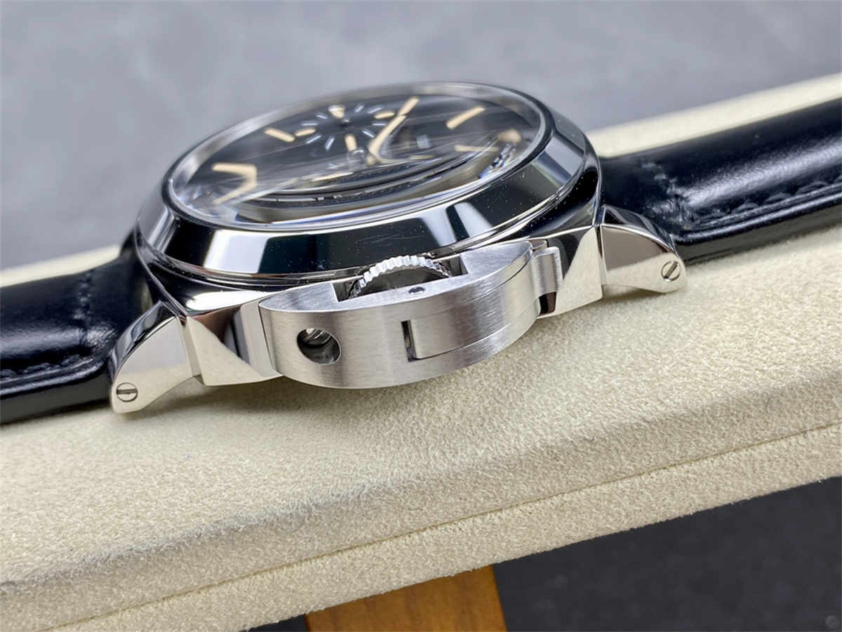 HW Factory PAM631 – 44mm Luminor Marina Manual-Wind Replica