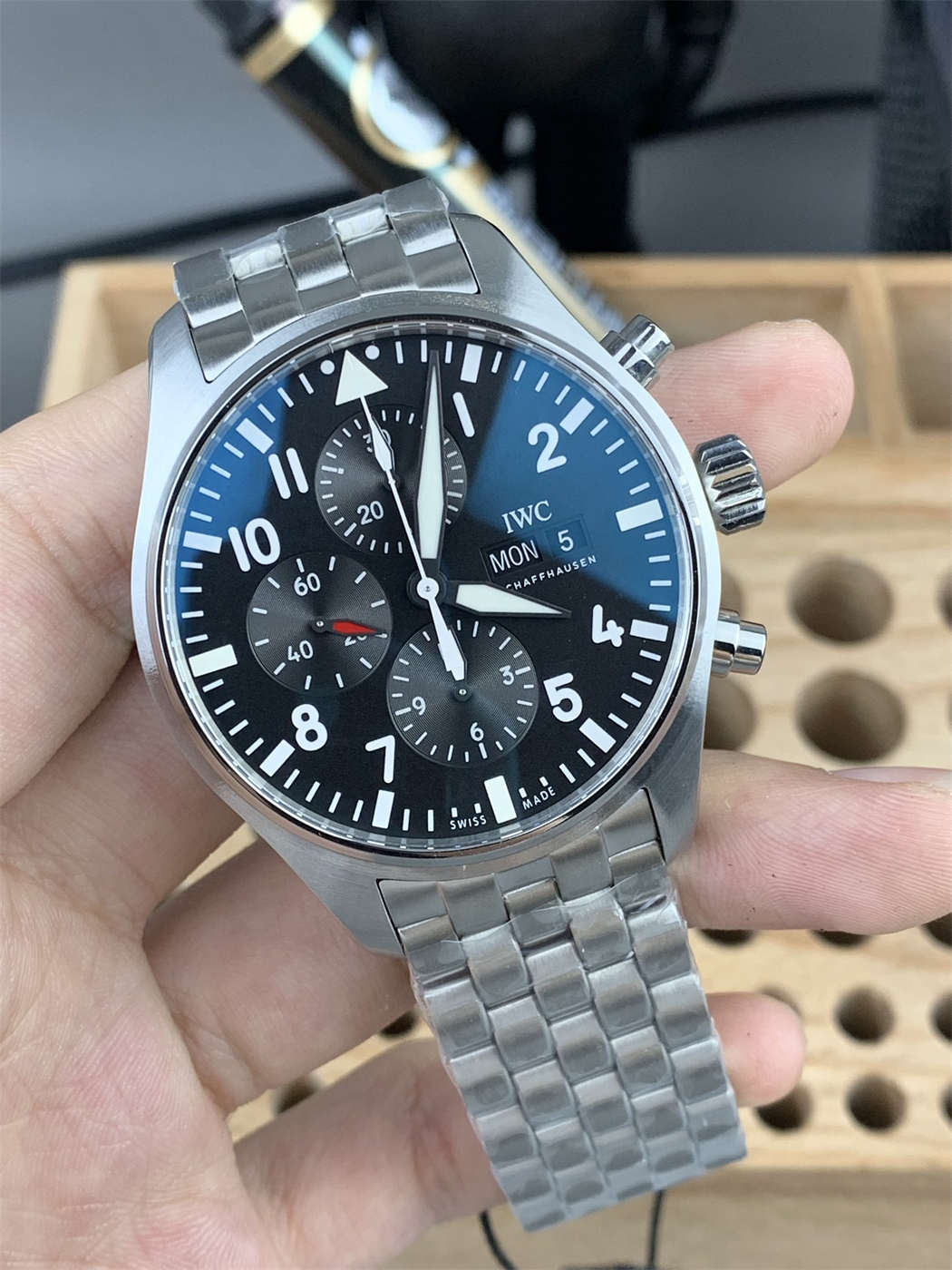 IWC Pilot IW377710 Replica – 43mm Black Dial Steel Chronograph
