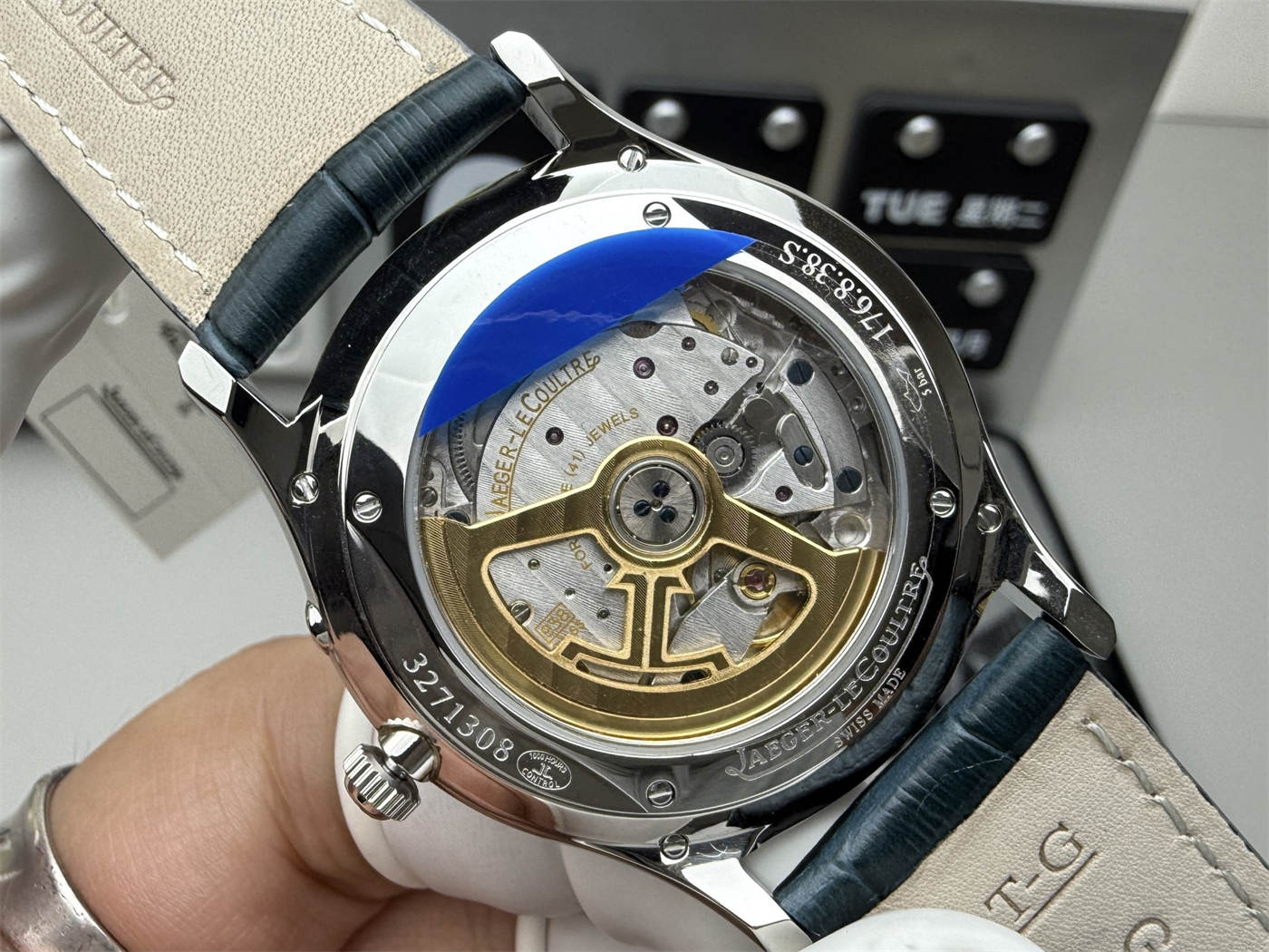 JLC Master 1378480 Replica – Blue Dial 39mm AZ Integrated Movement