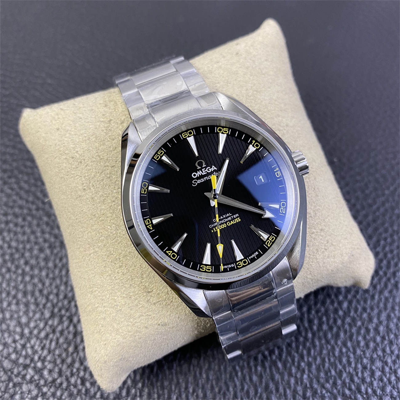 Omega Seamaster Replica – VSF Aqua Terra 150 “Bumblebee” Premium Edition