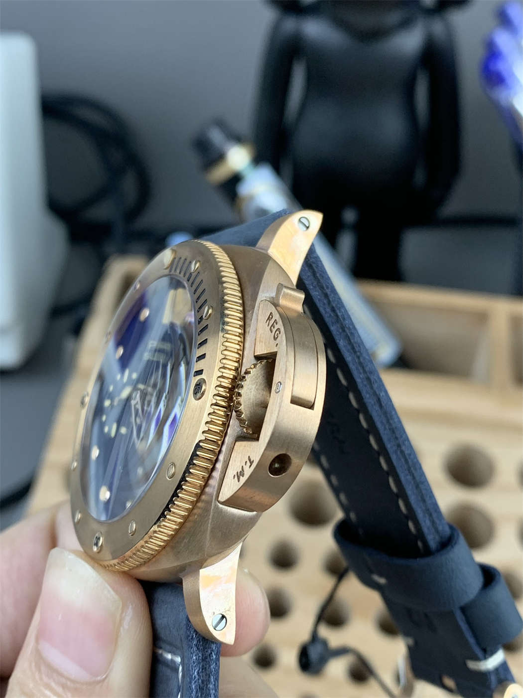 Panerai PAM01074 Replica – VS Factory Submersible Bronzo 42mm Blue Dial