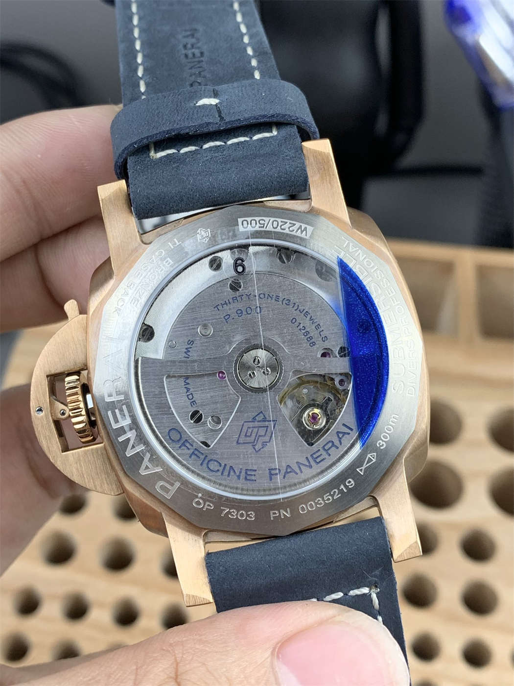 Panerai PAM01074 Replica – VS Factory Submersible Bronzo 42mm Blue Dial
