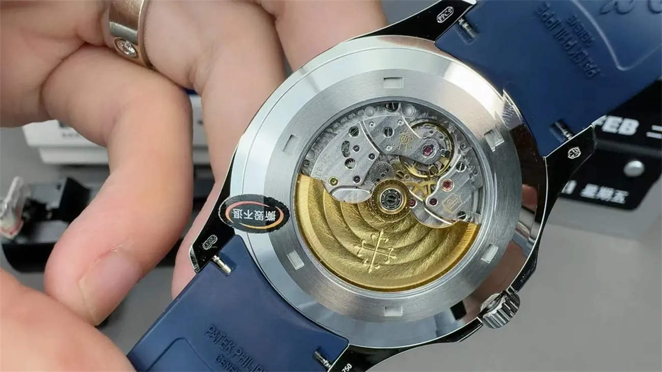 Patek Philippe Aquanaut 5168G Replica – Blue Dial, White Gold Case, 3K Factory Precision