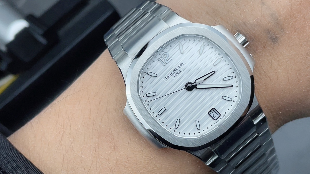 Patek Philippe Nautilus 7118 Replica – 3K Factory White Dial Ladies Watch