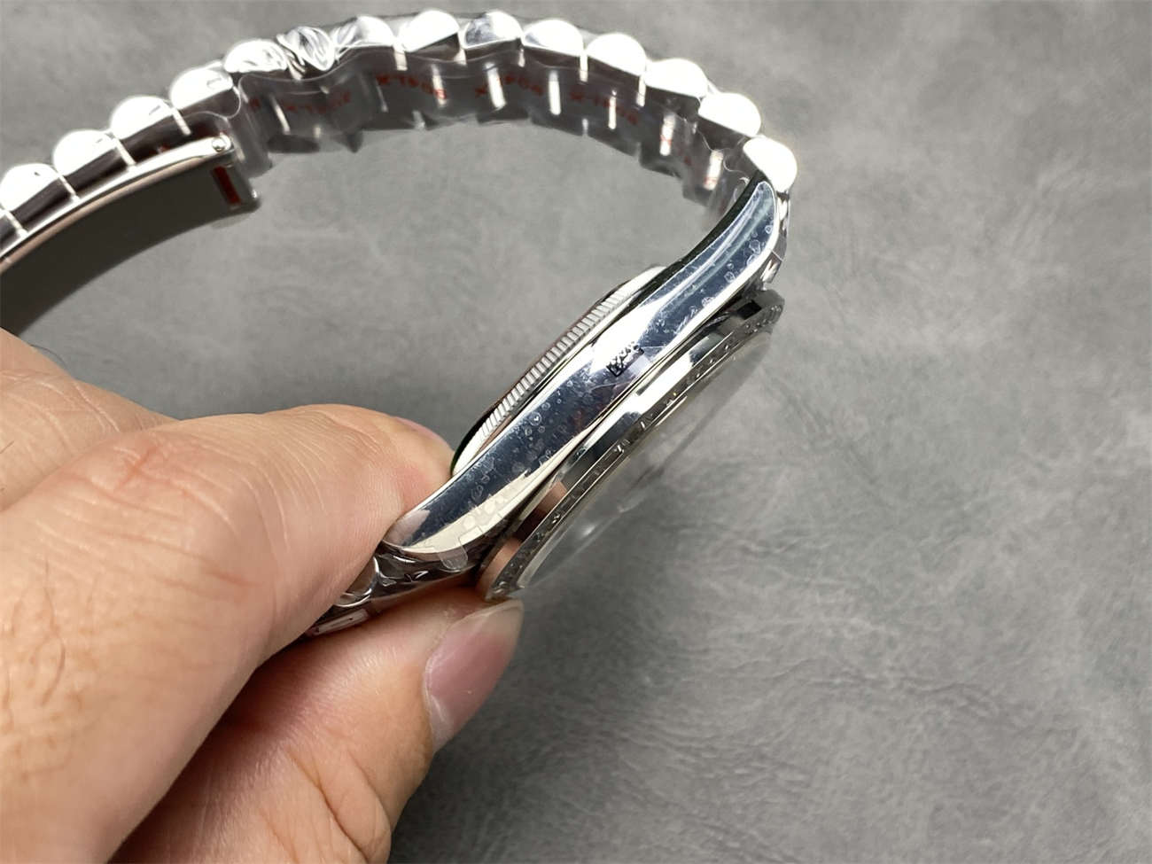 QF Factory Rolex Day-Date 40mm Replica – Full-Weight Diamond Bezel, 3255 Clone