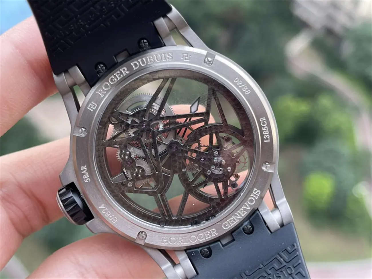 BBR Factory Roger Dubuis Replica Watch – Excalibur Skeleton Tourbillon V4 (Titanium)
