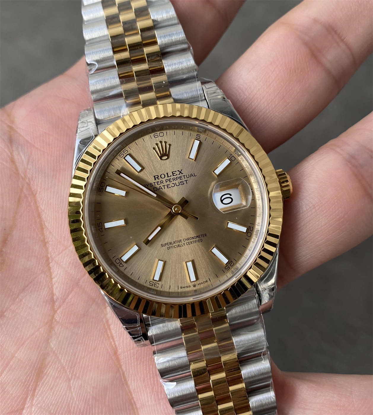 Rolex Datejust 41 Champagne Dial Two Tone Replica – VS Factory M126333-0010 with Dandong 3235 Movement