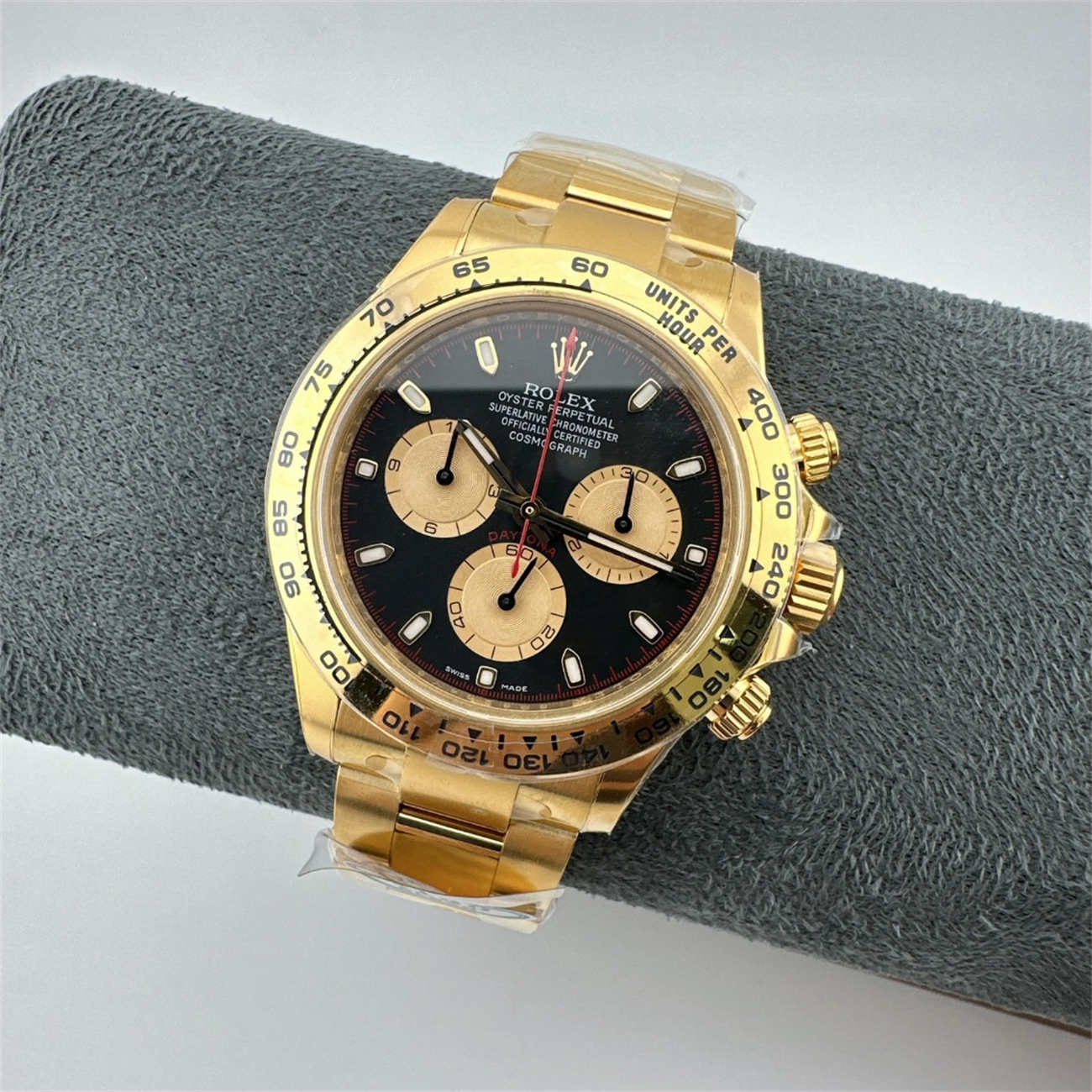 Clean Factory Rolex Daytona 116508 Replica – Yellow Gold Black Dial (Dandong 4130)