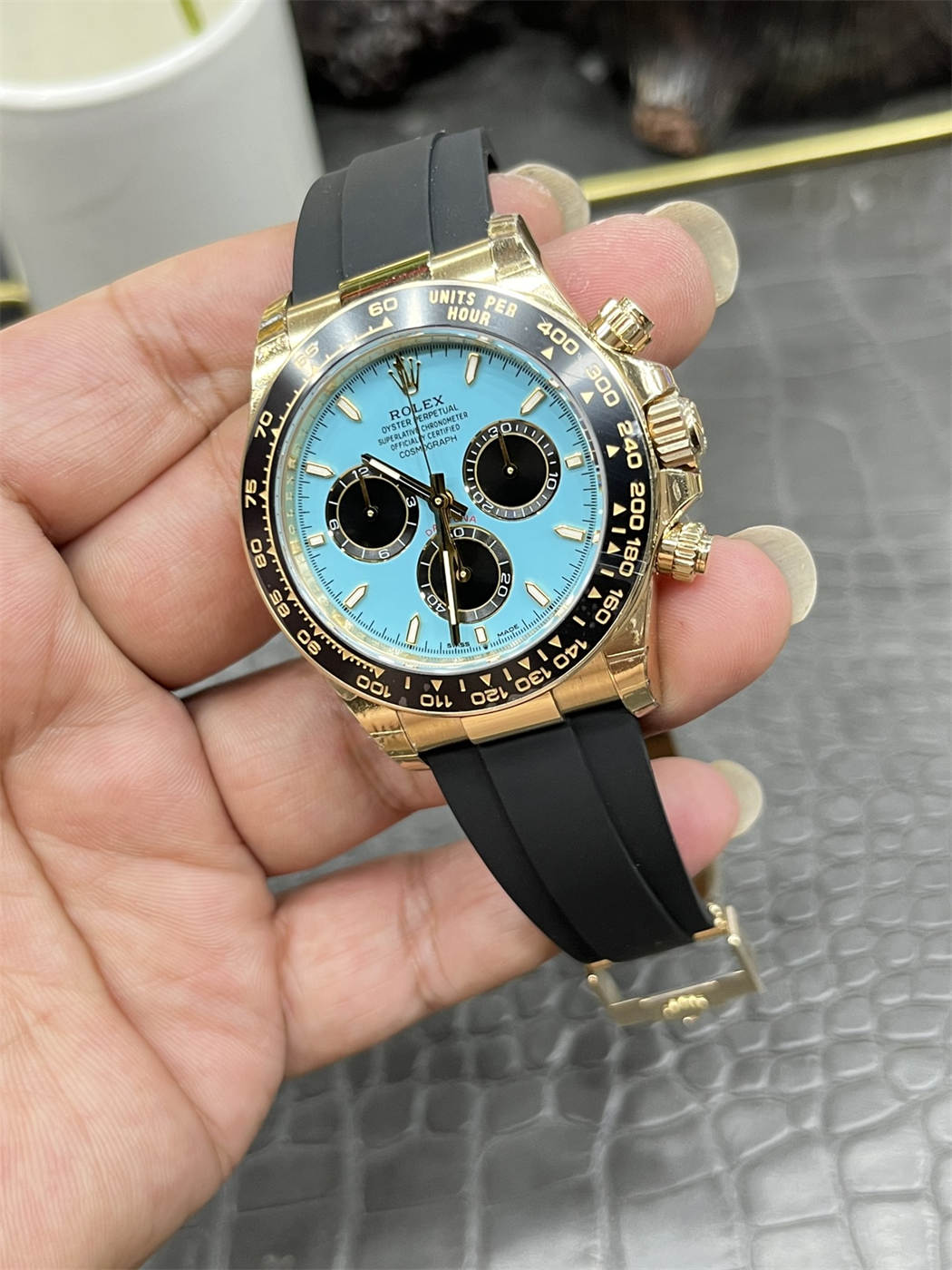 Rolex Daytona 126518LN Replica – Yellow Gold Oysterflex Chronograph
