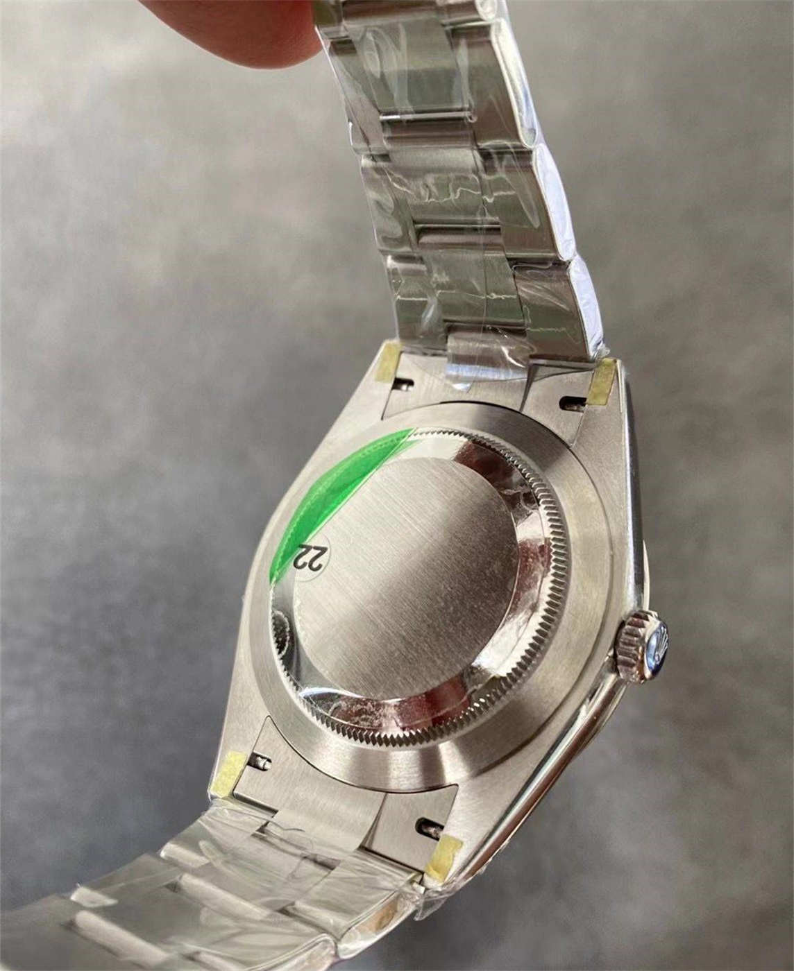 Rolex Oyster Perpetual 41 Silver Dial Replica – VS Factory M124300-0001 with Dandong 3230 Movement