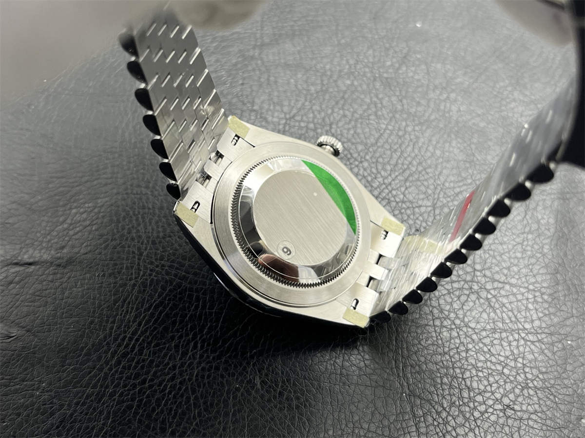 Silver Datejust 41 Replica – Premium 41mm VS Factory Jubilee Bracelet Silver Dial Rolex Clone