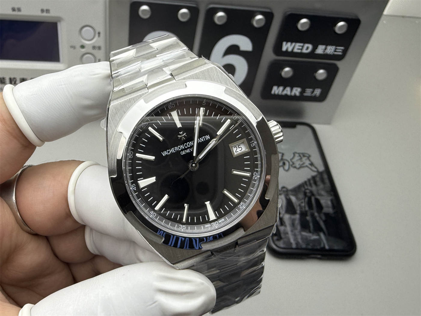 VC Overseas 4520V Replica – 41mm Steel Automatic Watch
