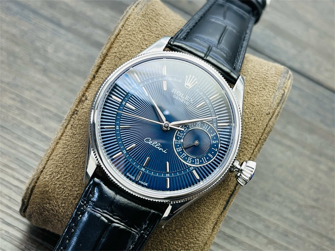 VR Factory Rolex Cellini Blue Dial Replica – M50519-0015 White Gold 39mm
