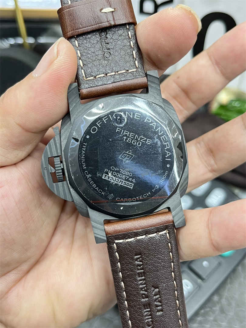 VS Factory PAM00661 – 44mm Luminor 1950 Carbotech-Style Automatic Watch Replica