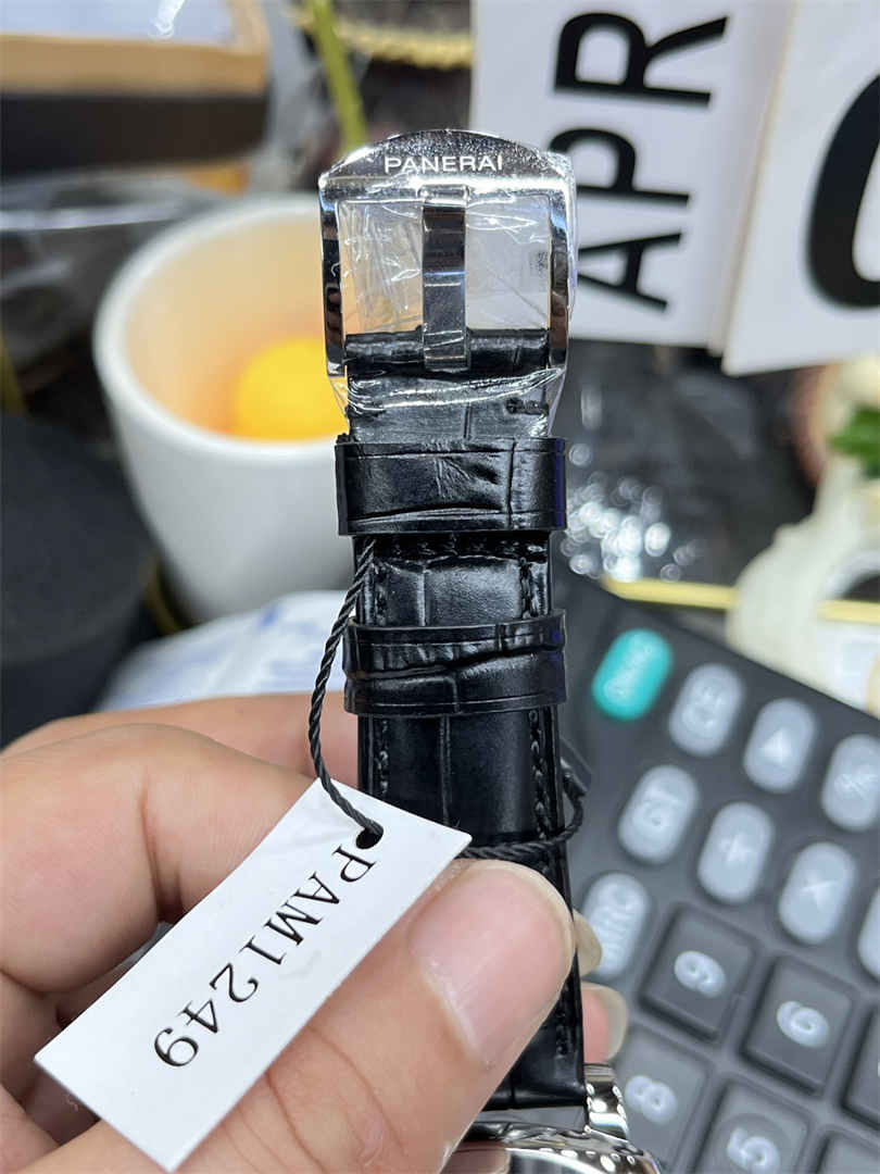 VS Factory PAM1249 – Premium 42mm Luminor Replica Watch with P.900 Automatic Movement