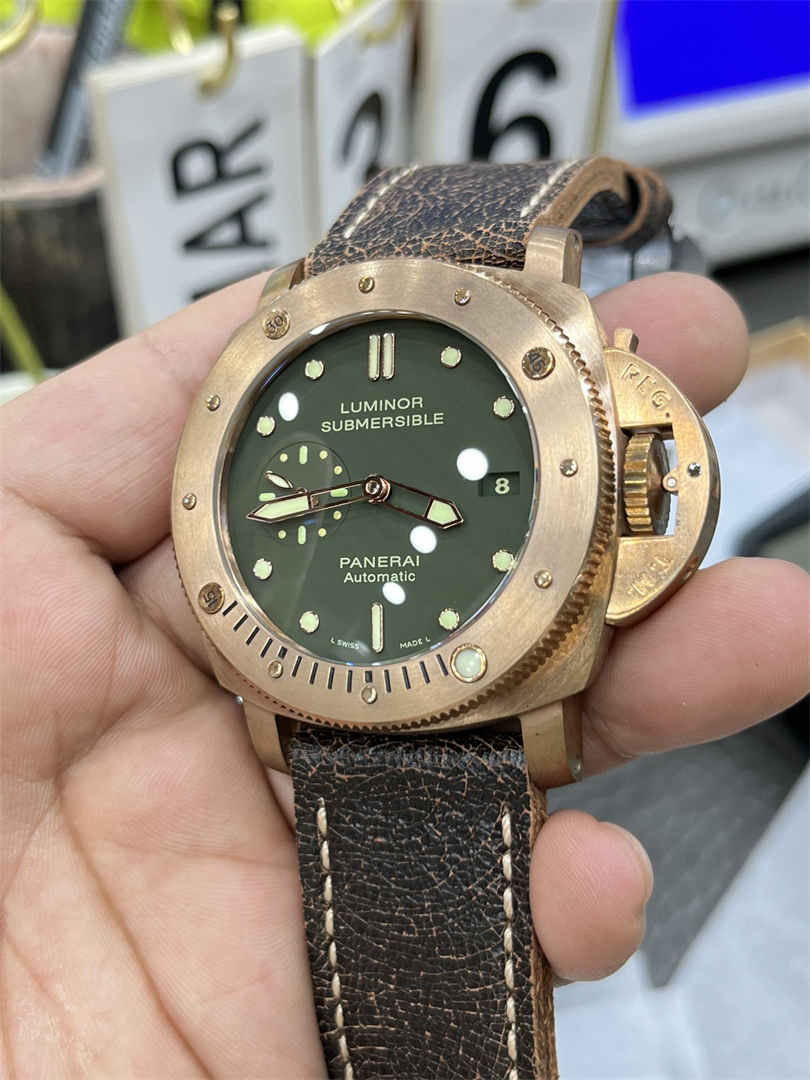 VS Factory PAM382 – 47mm Bronzo Replica | Panerai Luminor Submersible Automatic Watch