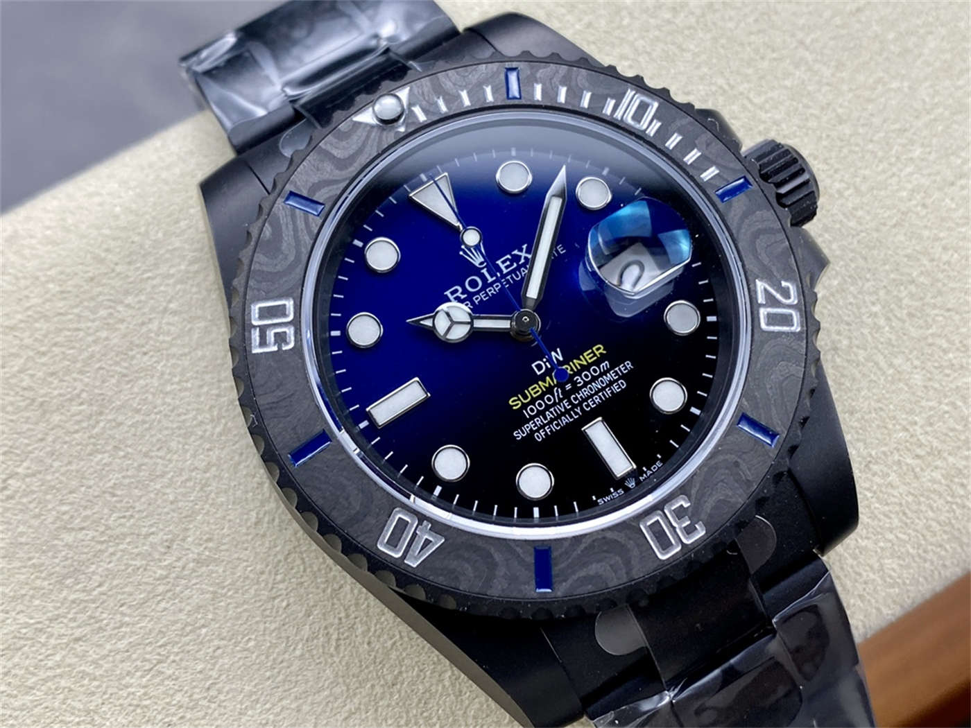 VSF DiW Submariner Gradient Blue – DLC Black Steel & Carbon Bezel (VS3135)