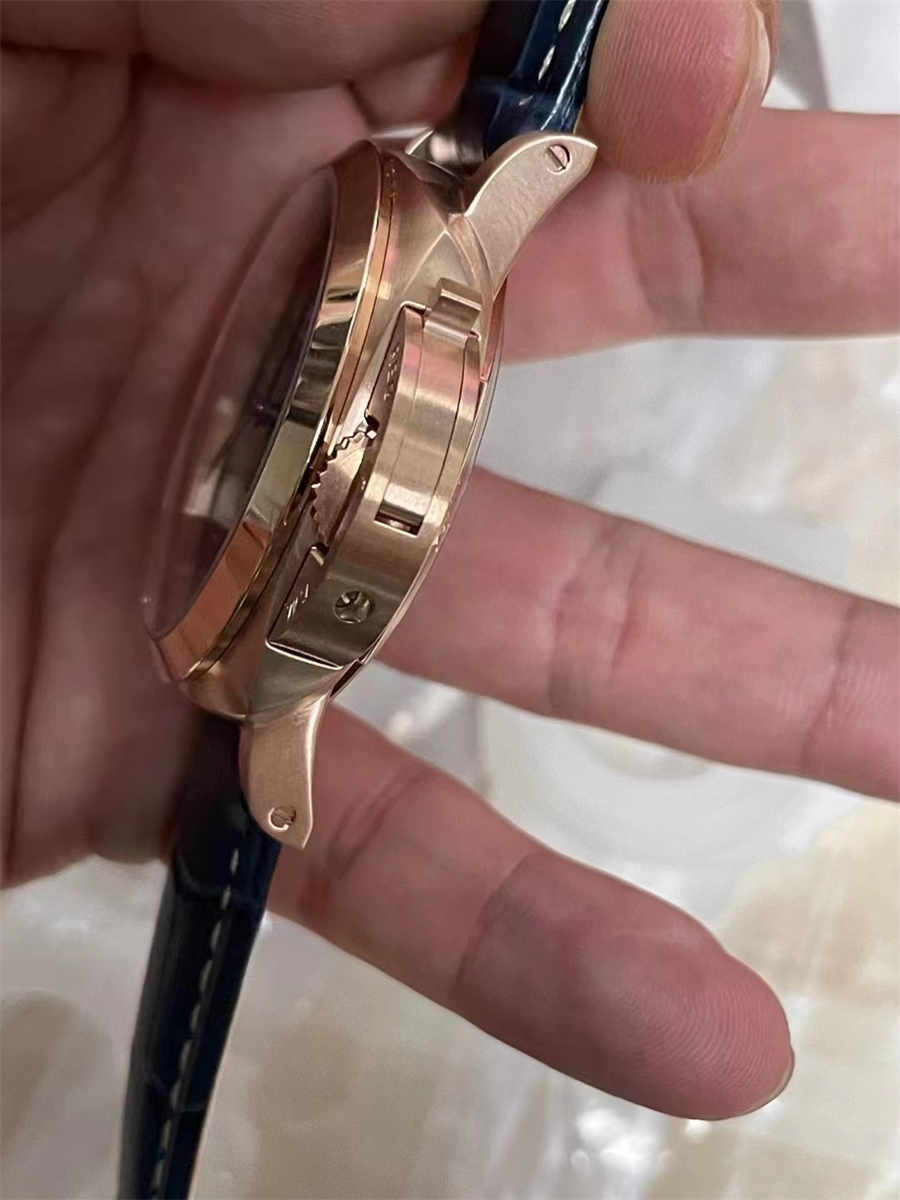 VSF PAM1114 – 44mm Luminor Marina Rose Gold Blue Dial Replica
