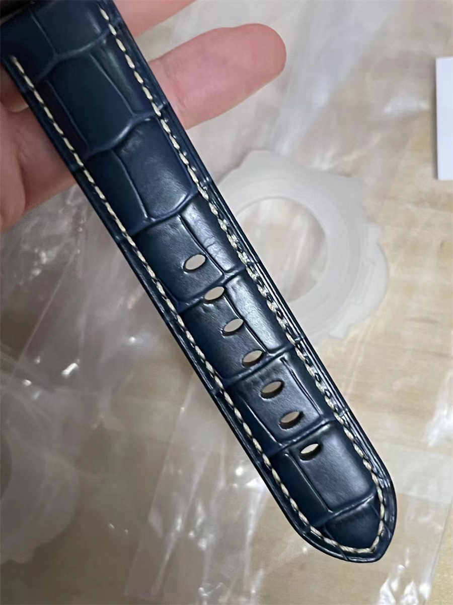 VSF PAM1114 – 44mm Luminor Marina Rose Gold Blue Dial Replica