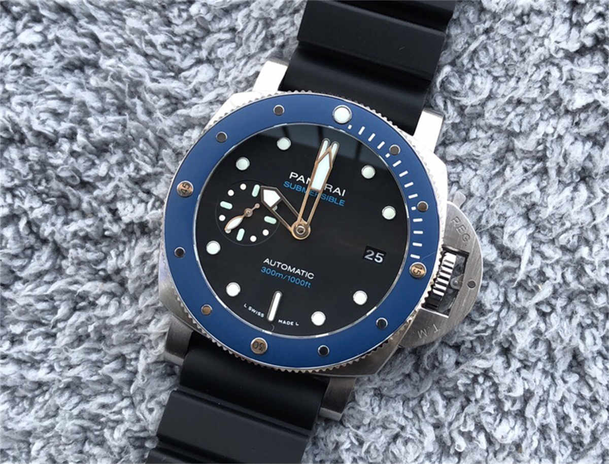 VSF PAM1209 – 42mm Submersible “Small Blue” Replica with Ceramic Bezel