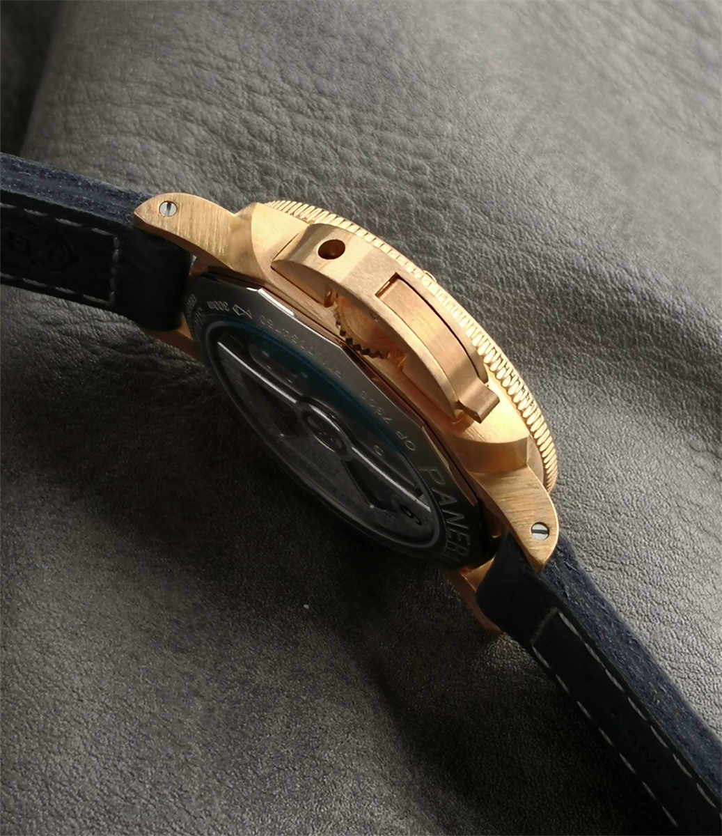 VSF Panerai PAM01074 – Bronze Submersible 42mm Blue Dial Replica Watch