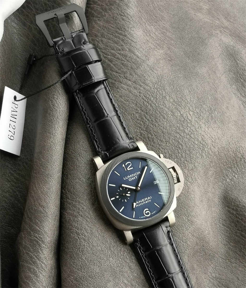VSF Panerai PAM01279 – 42mm Titanium Luminor GMT Blue Sunburst Dial Replica