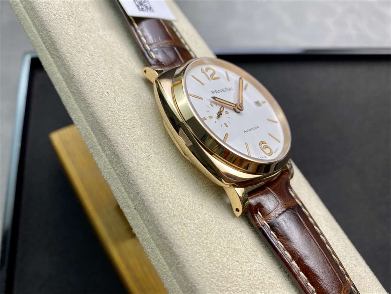 VSF Panerai PAM1042 Replica – Luminor Due 42mm Goldtech™ (Rose Gold)