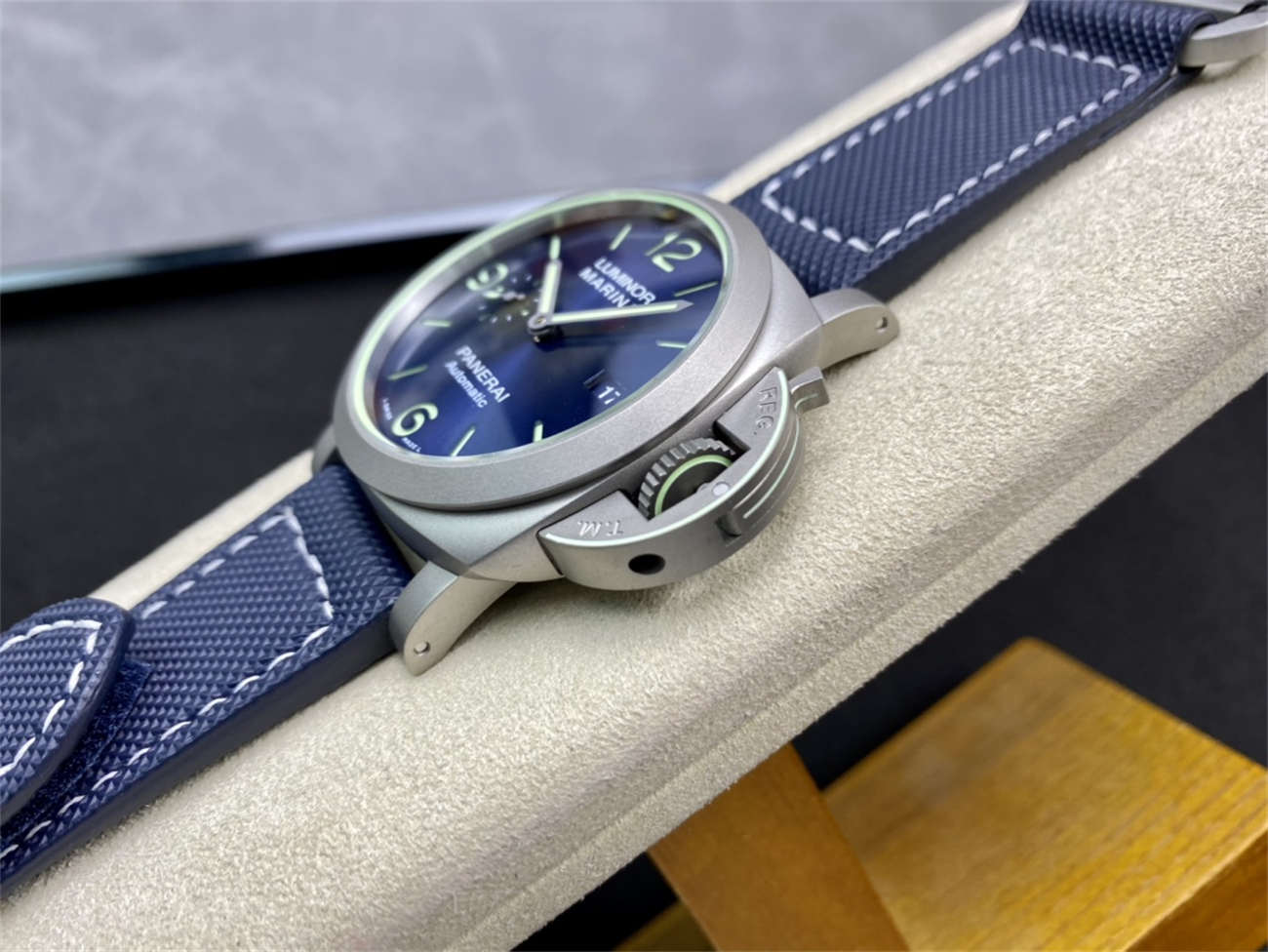 VSF Panerai PAM1117 Replica – Titanium 70th Anniversary Edition (Super Lume)