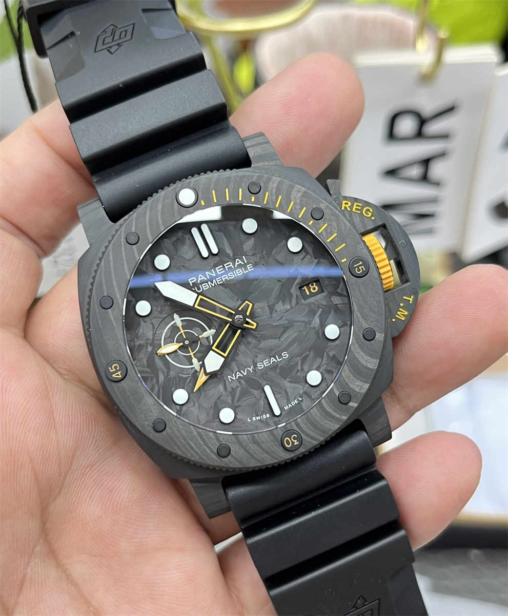 VSF Panerai PAM1324 – 44mm Submersible Carbotech-Style Carbon Replica