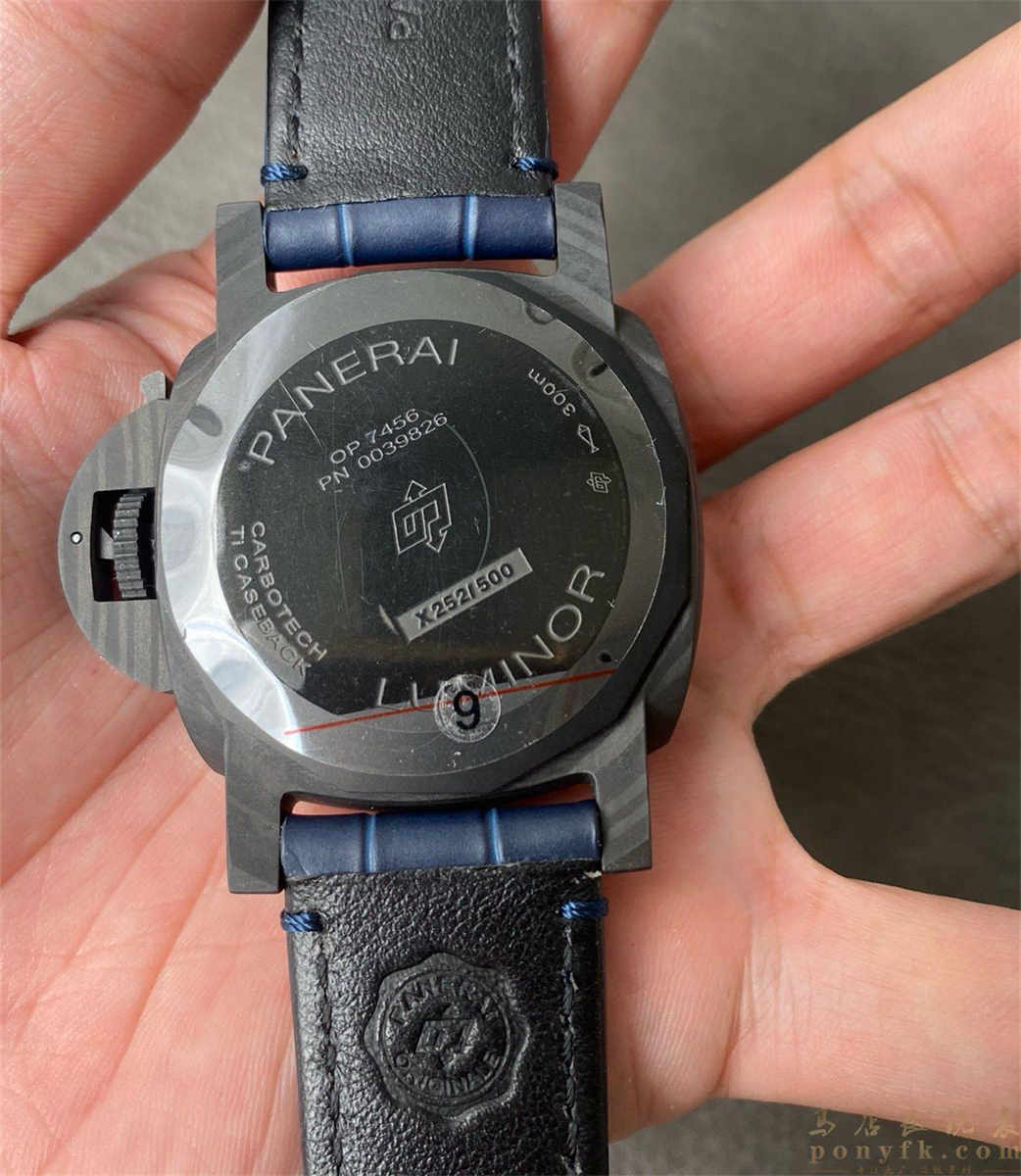 VSF Panerai PAM1664 – Luminor Marina Blu Notte Carbotech Replica Watch with P.900 Movement